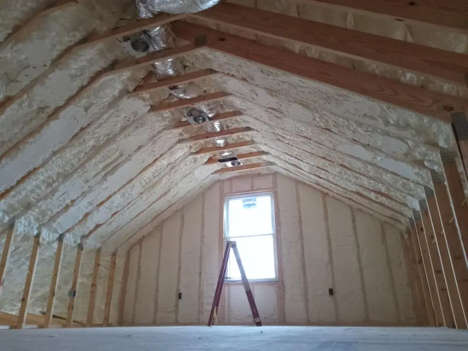 Spray foam roofing application for Crawl Space Insulation project in Bella Vista